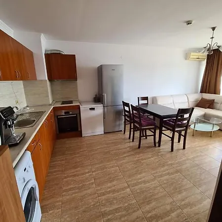 с фронтална гледка море