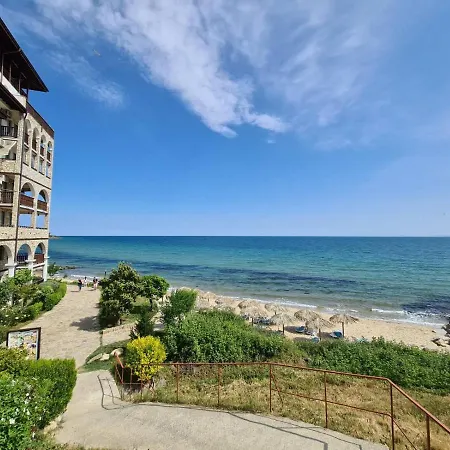 с фронтална гледка море Lägenhet Sveti Vlas